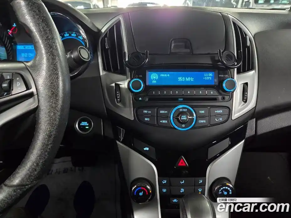 Chevrolet Cruze 2016 1.8 Автомат в Москве № 104945, фото 13