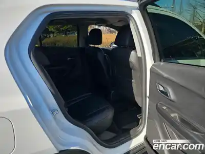 Chevrolet Trax 2021 1.6 Автомат в Москве № 105038, миниатюра 12