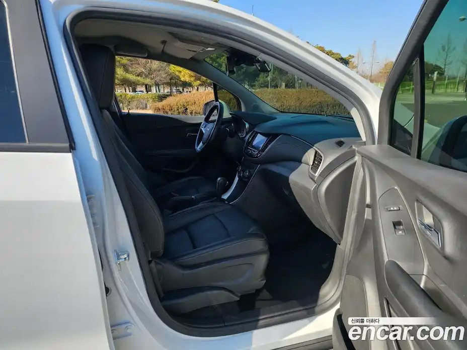 Chevrolet Trax 2021 1.6 Автомат в Москве № 105038, фото 13