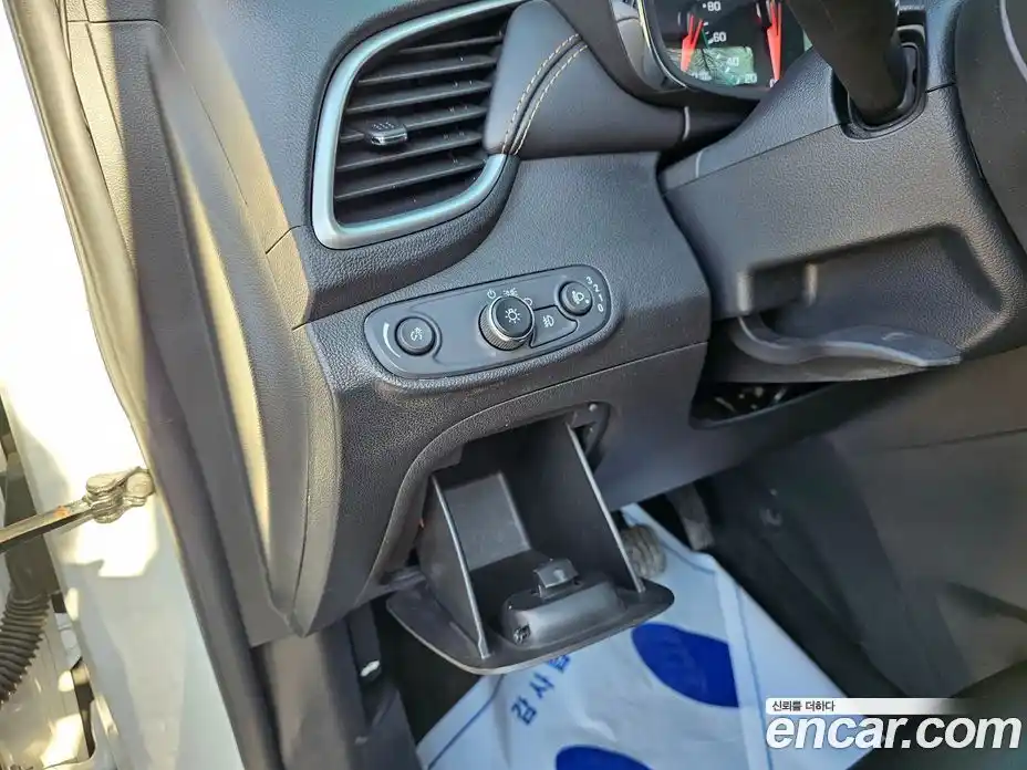 Chevrolet Trax 2021 1.6 Автомат в Москве № 105038, фото 15