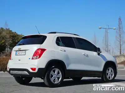 Chevrolet Trax 2021 1.6 Автомат в Москве № 105038, миниатюра 4