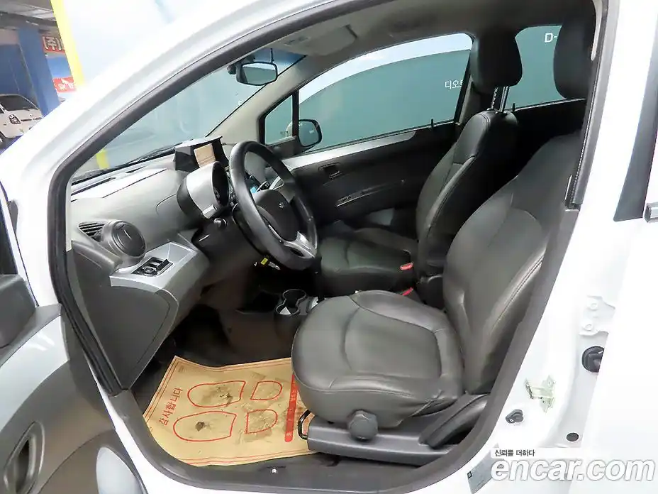 Chevrolet Spark 2013 1.0 Автомат в Москве № 105835, фото 6