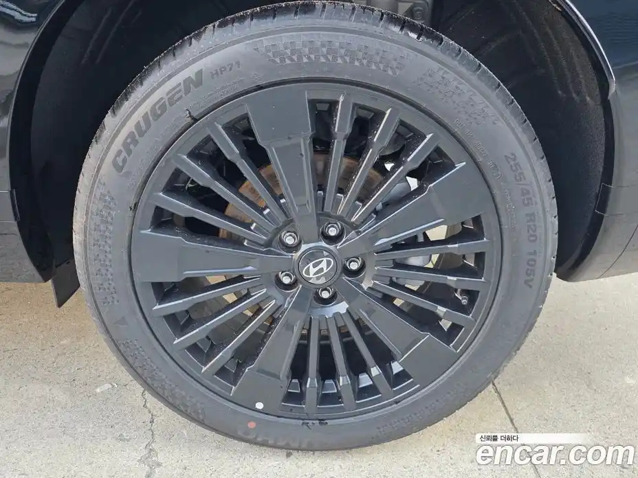 Hyundai Santa Fe 2025 1.6 Автомат в Москве № 107933, фото 5