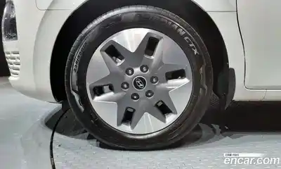 Hyundai Staria 2025 1.6 Автомат в Москве № 108286, миниатюра 4