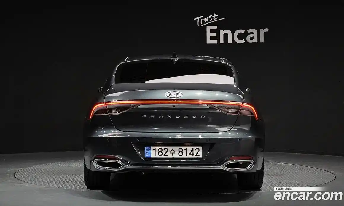 Hyundai Grandeur 2023 2.5 Автомат в Москве № 108362, фото 4