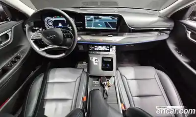 Hyundai Grandeur 2023 2.5 Автомат в Москве № 108362, миниатюра 7