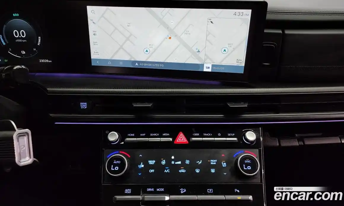 Hyundai Santa Fe 2024 1.6 Автомат в Москве № 108870, фото 12