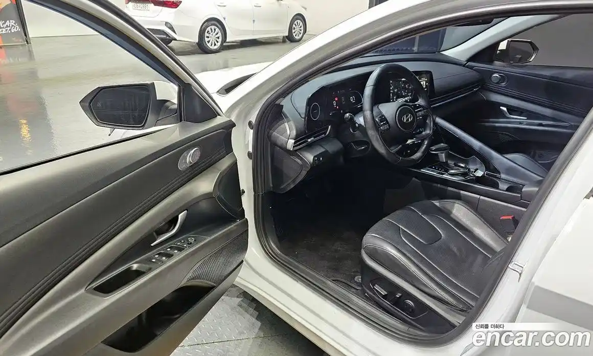 Hyundai Avante 2024 1.6 Автомат в Москве № 109133, фото 12