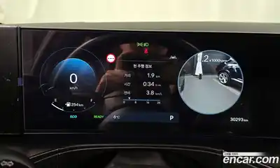 Hyundai Santa Fe 2024 1.6 Автомат в Москве № 110476, миниатюра 8