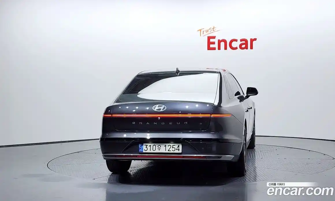 Hyundai Grandeur 2023 2.5 Автомат в Москве № 112445, фото 10