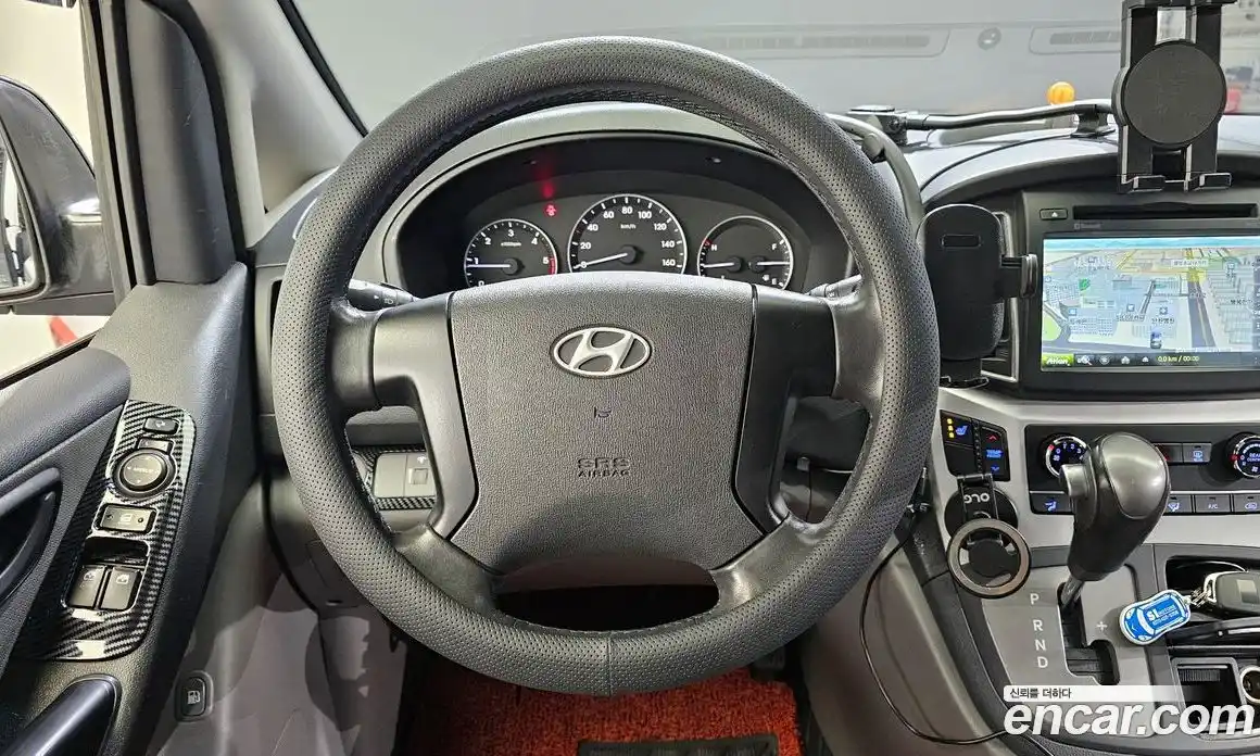 Hyundai Starex 2017 2.5 Автомат в Москве № 112813, фото 13