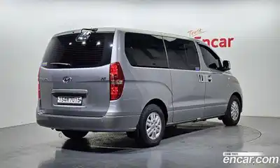 Hyundai Starex 2017 2.5 Автомат в Москве № 112813, миниатюра 2