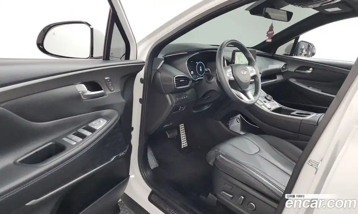 Hyundai Santa Fe 2023 2.5 Автомат в Москве № 112848, фото 13