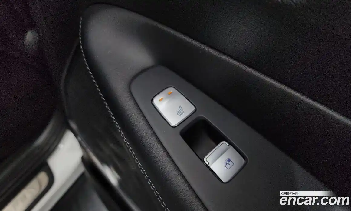 Hyundai Santa Fe 2023 2.5 Автомат в Москве № 112848, фото 19