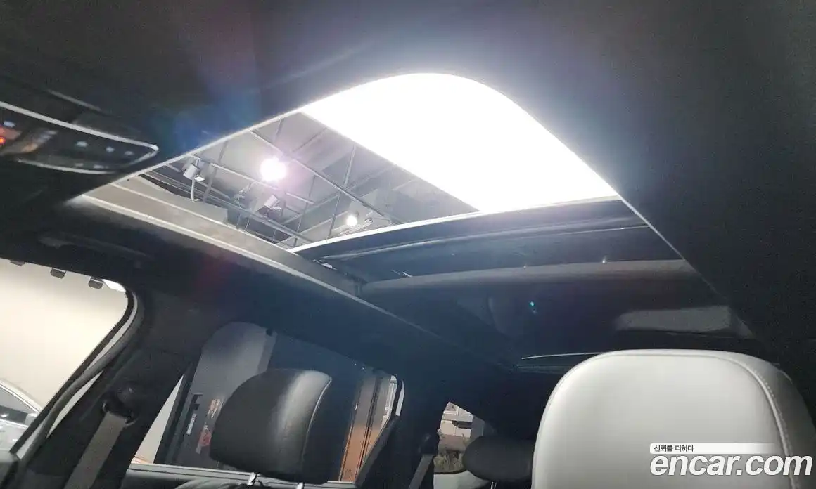 Hyundai Santa Fe 2023 2.5 Автомат в Москве № 112848, фото 8