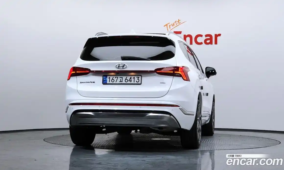 Hyundai Santa Fe 2023 2.5 Автомат в Москве № 112848, фото 9