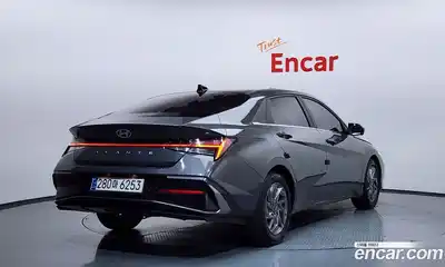 Hyundai Avante 2024 1.6 Автомат в Москве № 113107, миниатюра 8