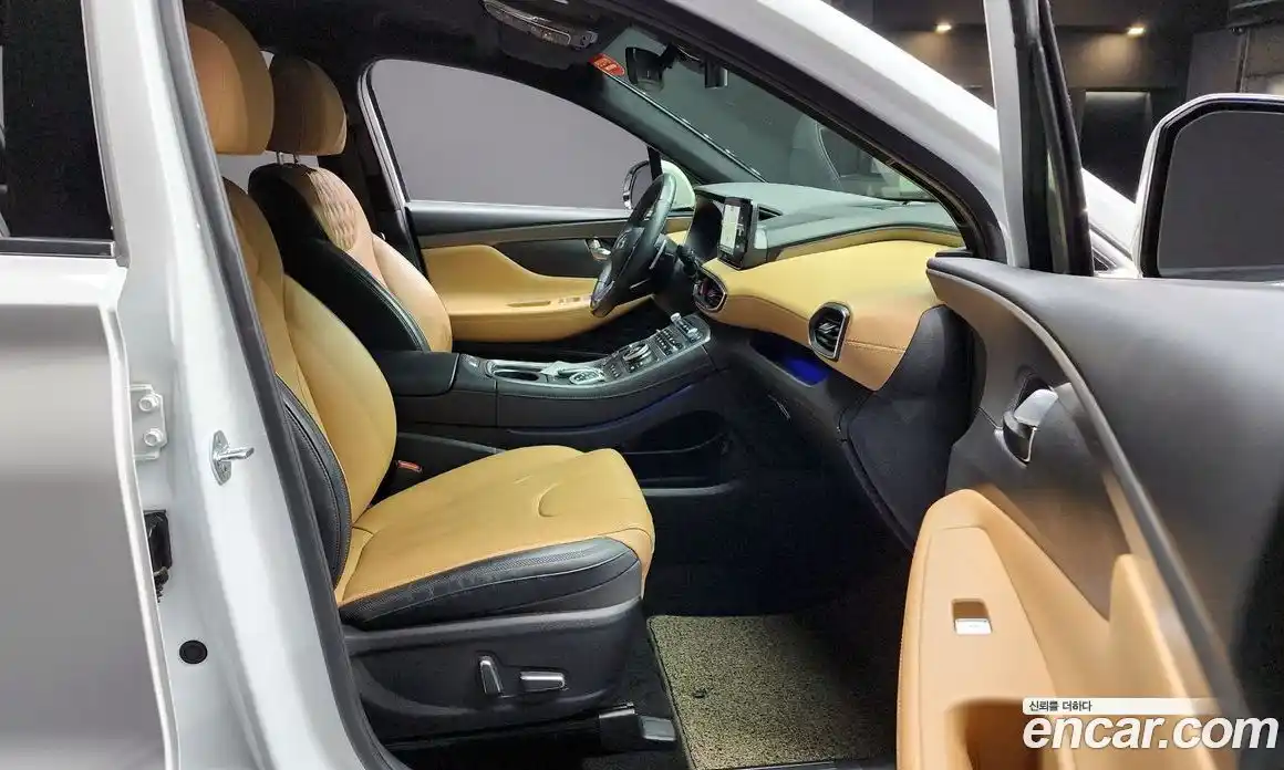 Hyundai Santa Fe 2022 2.5 Автомат в Москве № 113961, фото 14