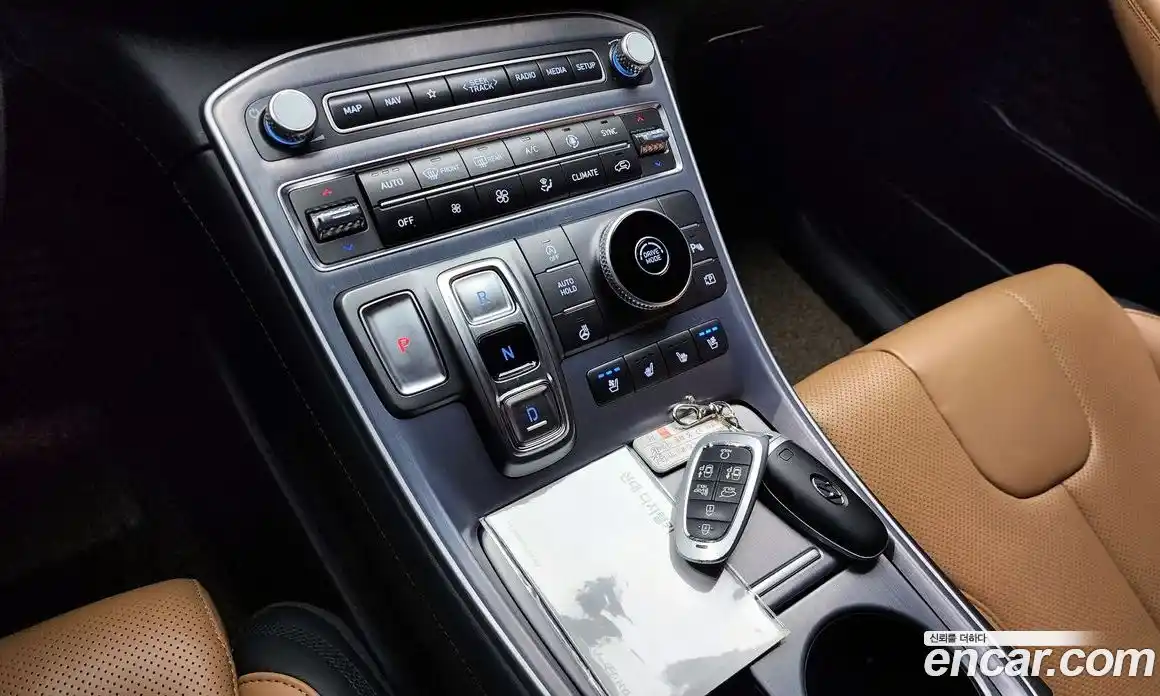 Hyundai Santa Fe 2022 2.5 Автомат в Москве № 113961, фото 8