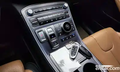 Hyundai Santa Fe 2022 2.5 Автомат в Москве № 113961, миниатюра 8