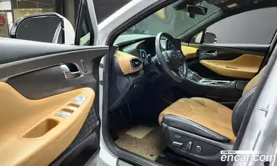 Hyundai Santa Fe 2022 2.5 Автомат в Москве № 113961, миниатюра 10