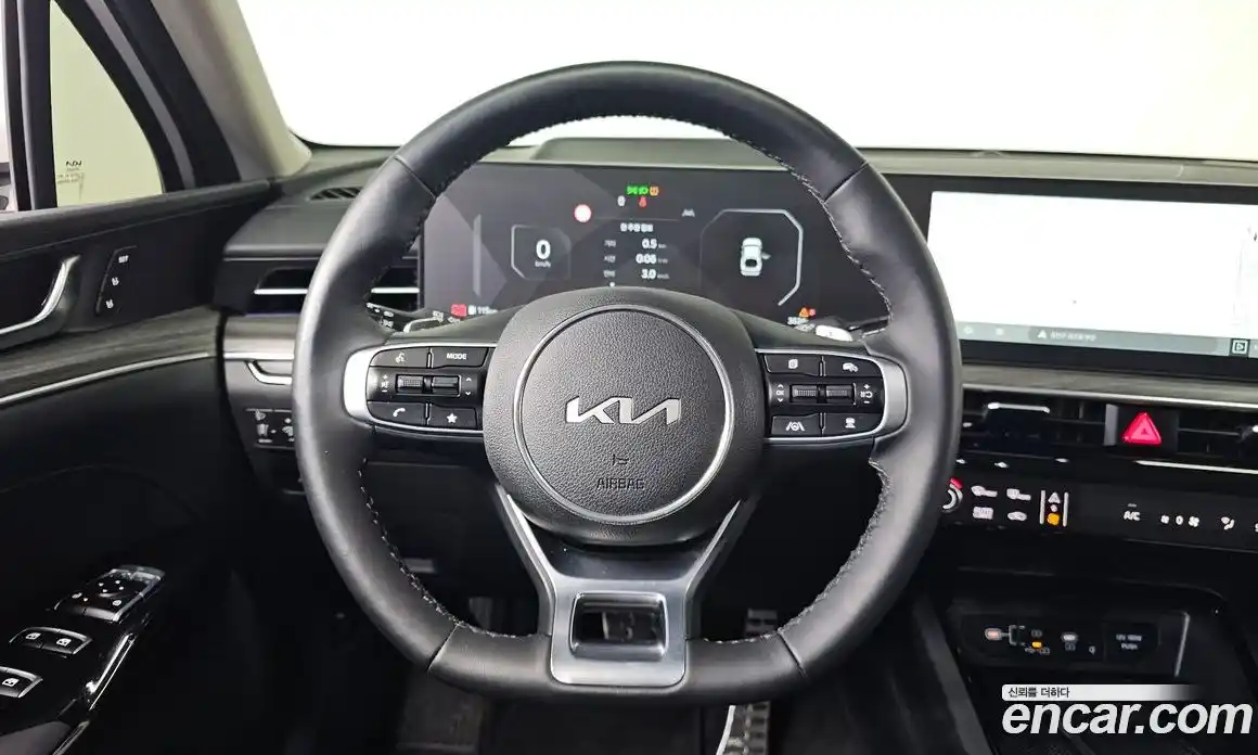 Kia K5 2025 1.6 Автомат в Москве № 114168, фото 14