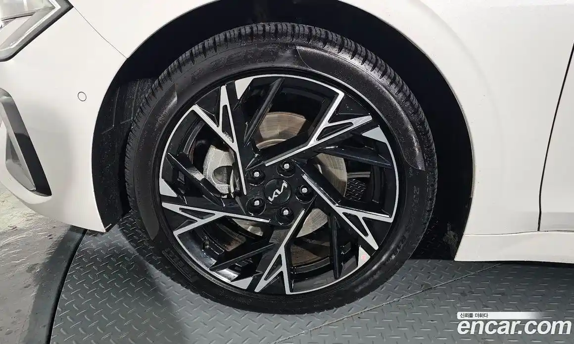 Kia K5 2025 1.6 Автомат в Москве № 114168, фото 15