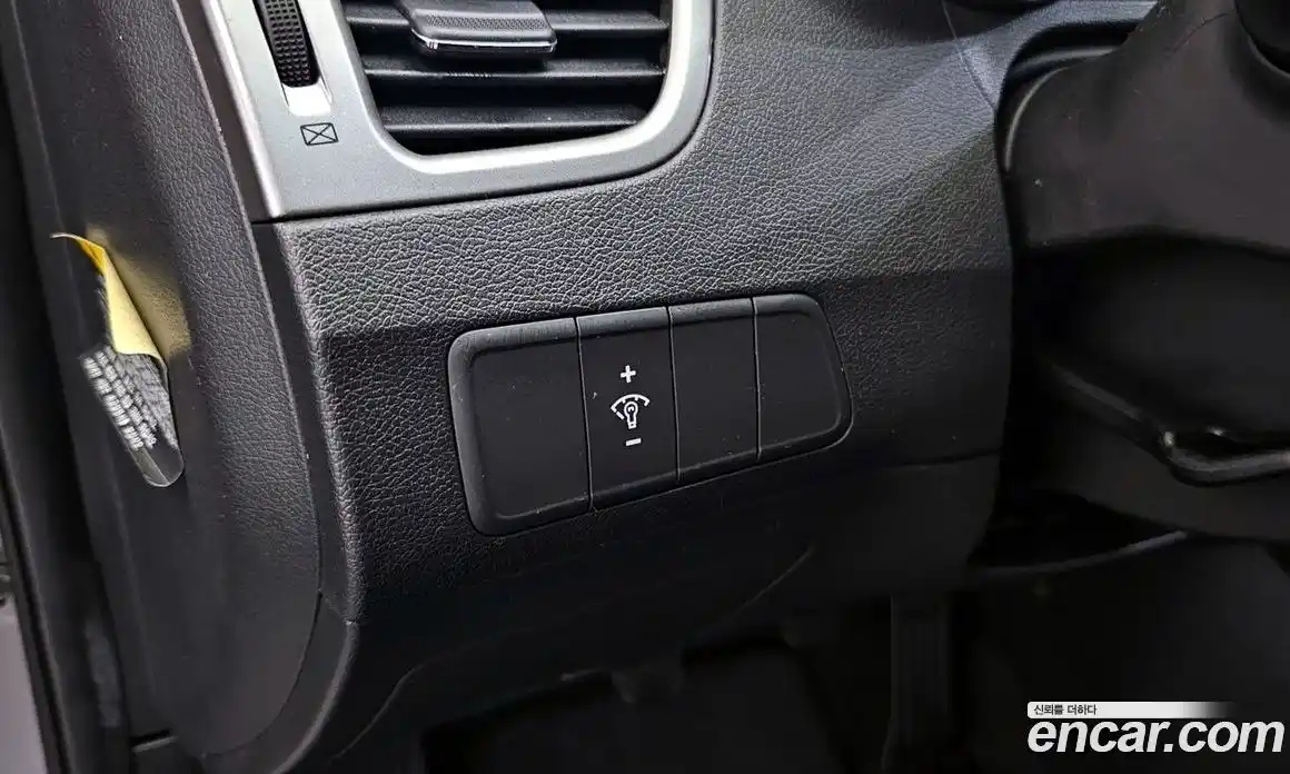 Hyundai Avante 2011 1.6 Механическая в Москве № 114844, фото 15