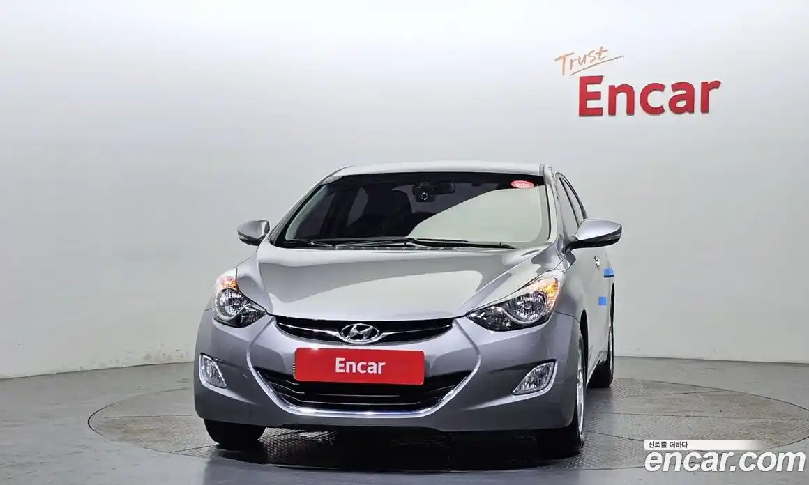 Hyundai Avante 2011 1.6 Механическая в Москве № 114844, фото 3