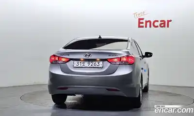 Hyundai Avante 2011 1.6 Механическая в Москве № 114844, миниатюра 4