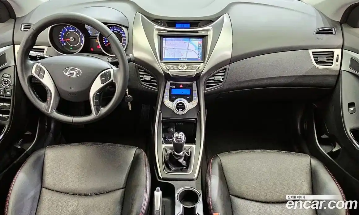 Hyundai Avante 2011 1.6 Механическая в Москве № 114844, фото 7