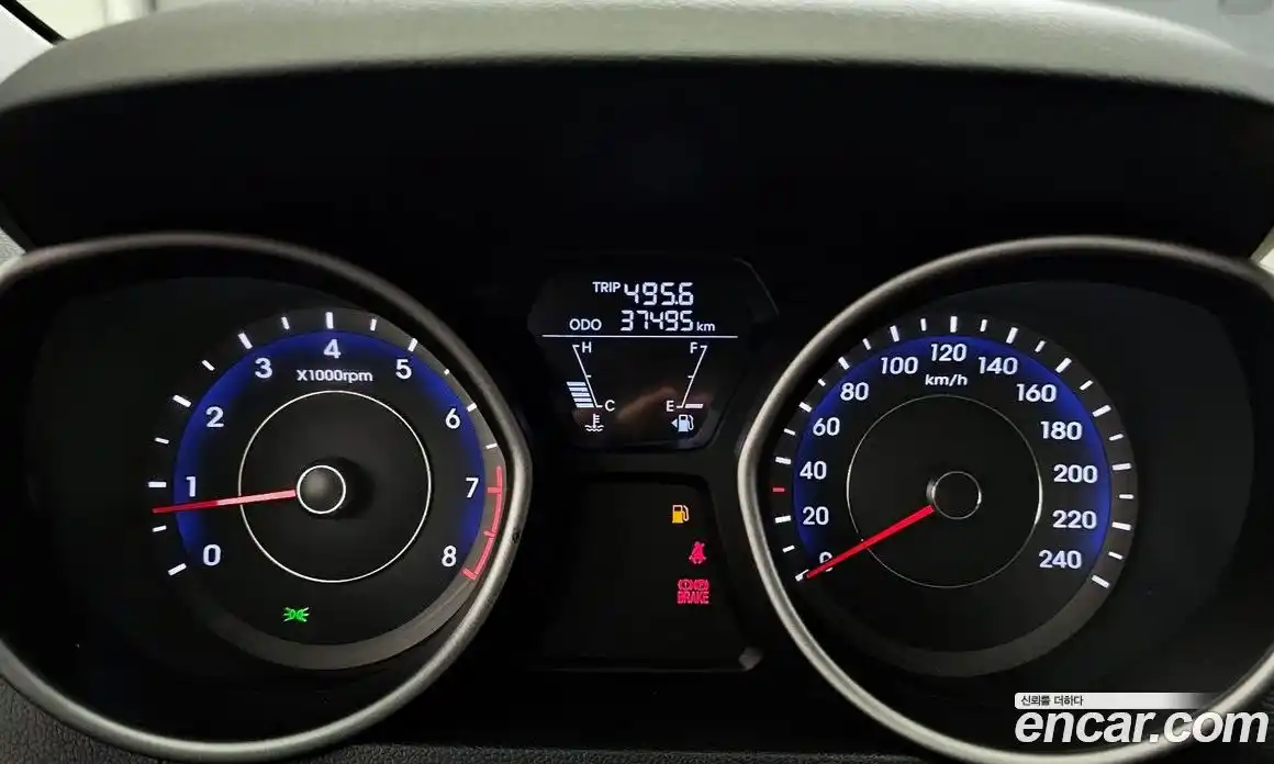 Hyundai Avante 2011 1.6 Механическая в Москве № 114844, фото 8