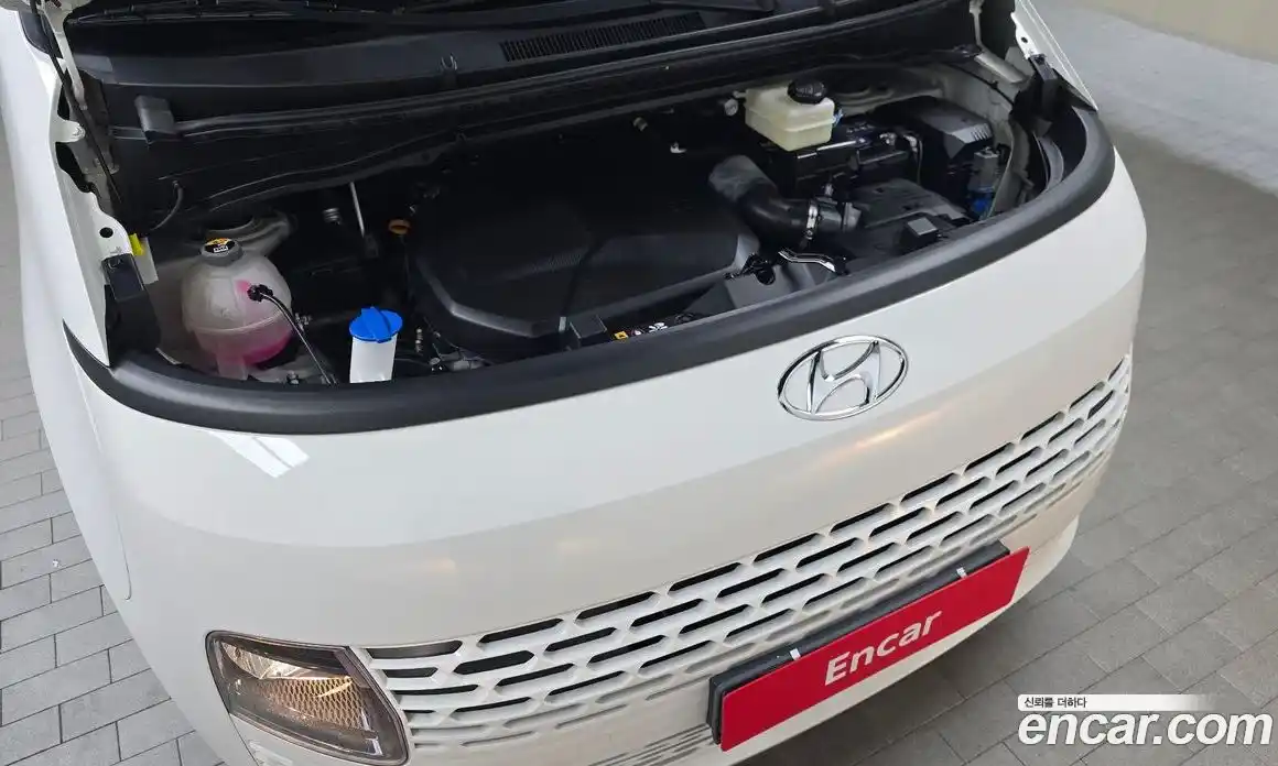 Hyundai Staria 2022 2.2 Автомат в Москве № 119799, фото 11