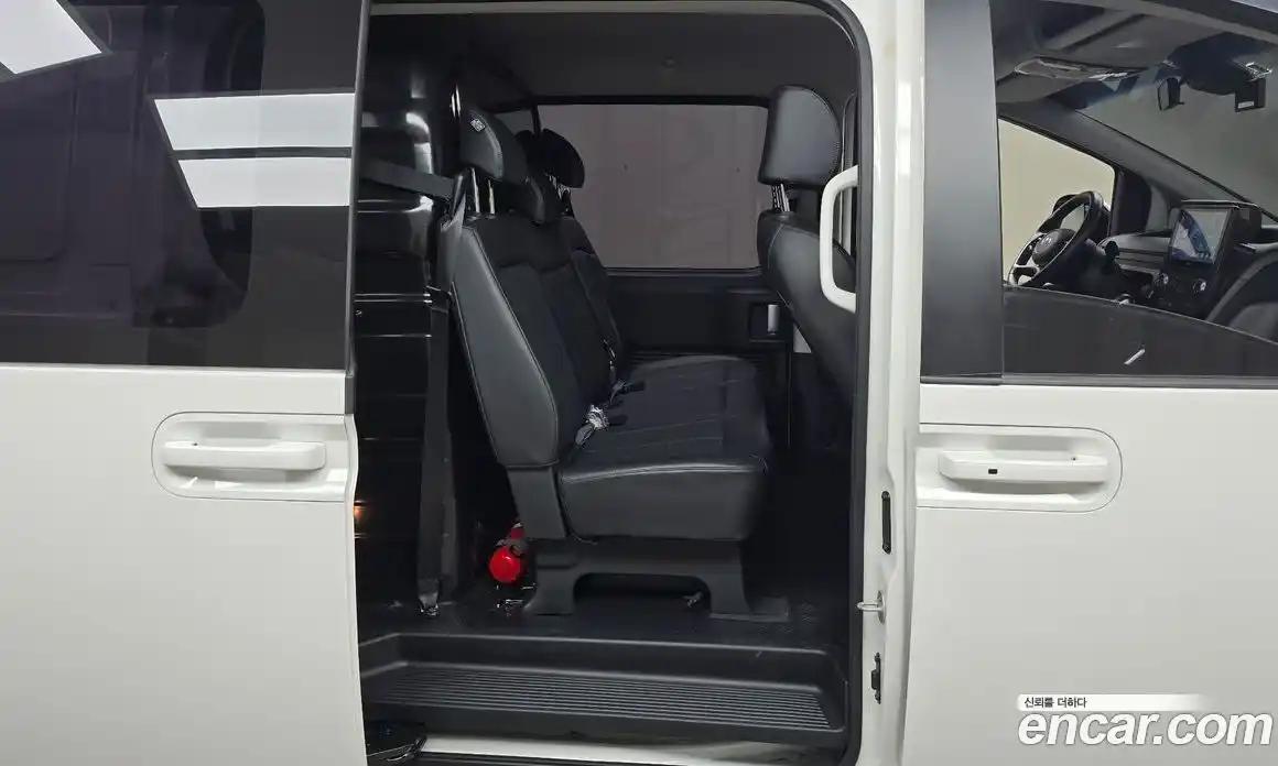 Hyundai Staria 2022 2.2 Автомат в Москве № 119799, фото 19