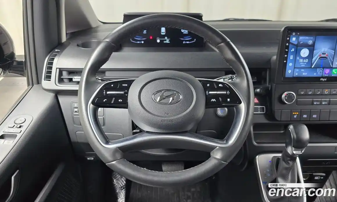 Hyundai Staria 2022 2.2 Автомат в Москве № 119799, фото 20