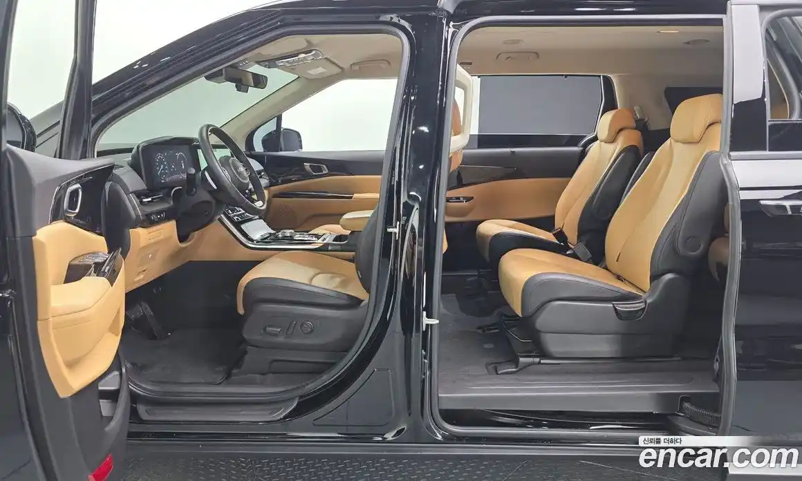 Kia Canival 2023 2.2 Автомат в Москве № 122133, фото 9