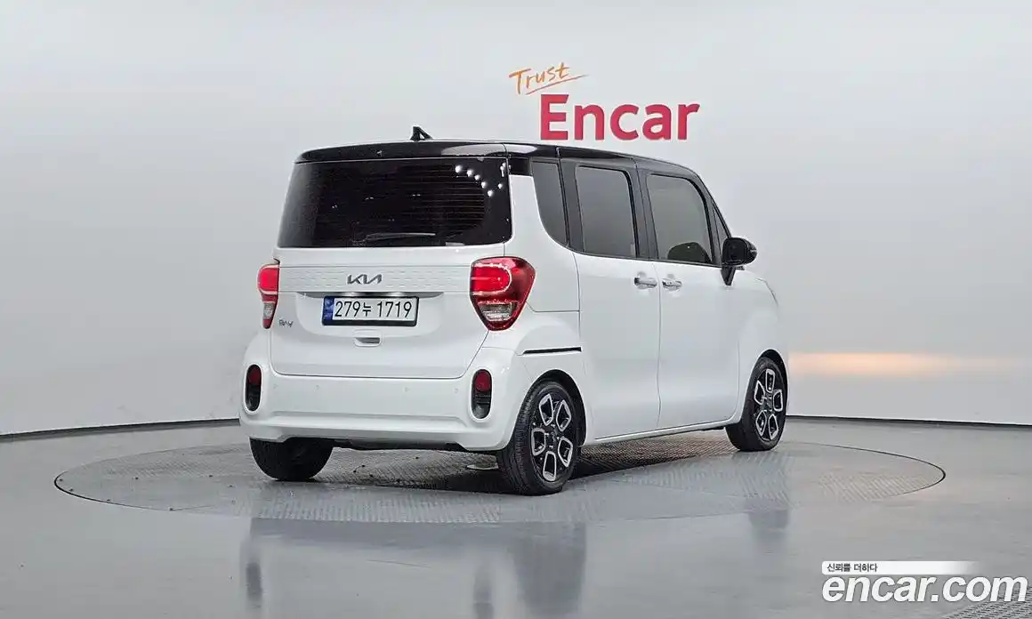 Kia Ray 2022 1.0 Автомат в Москве № 122739, фото 13