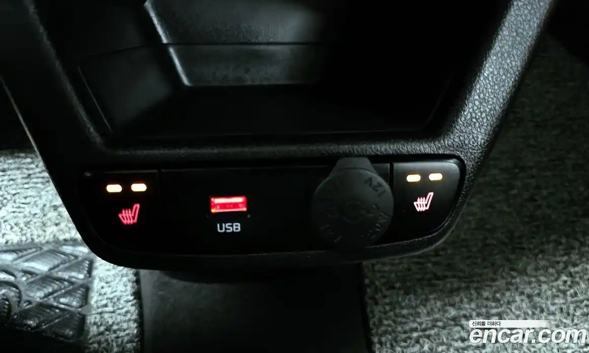 Kia Ray 2022 1.0 Автомат в Москве № 122739, фото 8