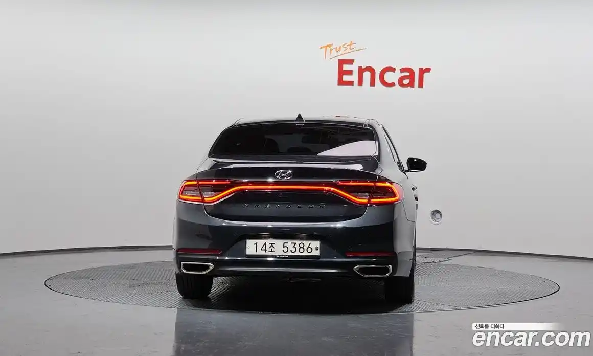 Hyundai Grandeur 2019 2.4 Автомат в Москве № 123695, фото 4