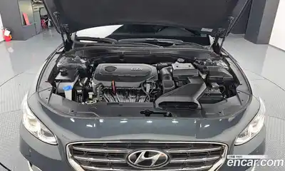 Hyundai Grandeur 2019 2.4 Автомат в Москве № 123695, миниатюра 6