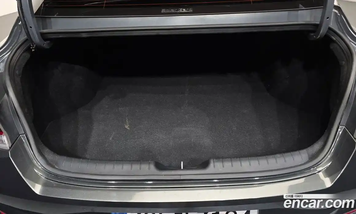 Hyundai Avante 2022 1.6 Автомат в Москве № 123738, фото 20