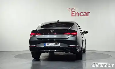 Hyundai Avante 2022 1.6 Автомат в Москве № 123738, миниатюра 4