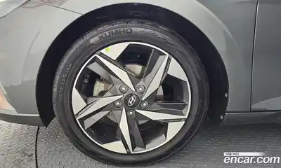 Hyundai Avante 2022 1.6 Автомат в Москве № 123738, миниатюра 5