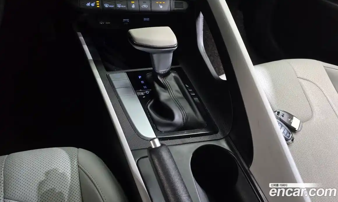 Hyundai Avante 2022 1.6 Автомат в Москве № 123738, фото 9