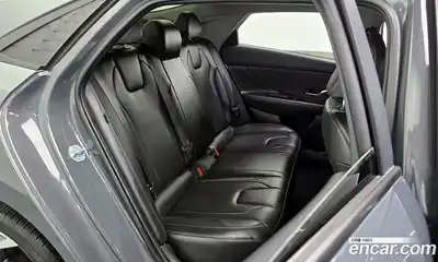 Hyundai Avante 2024 1.6 Автомат в Москве № 128167, миниатюра 11