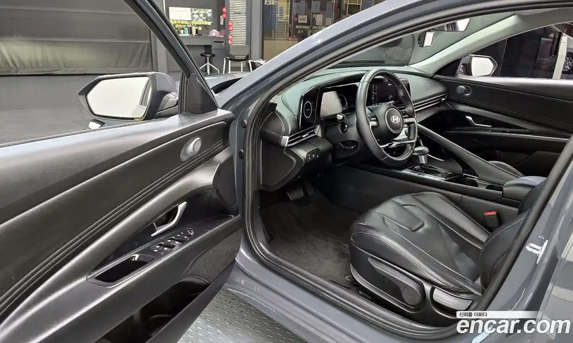 Hyundai Avante 2024 1.6 Автомат в Москве № 128167, фото 5