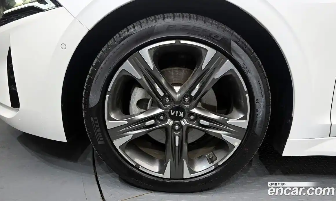 Kia K5 2021 2.0 Автомат в Москве № 128738, фото 3