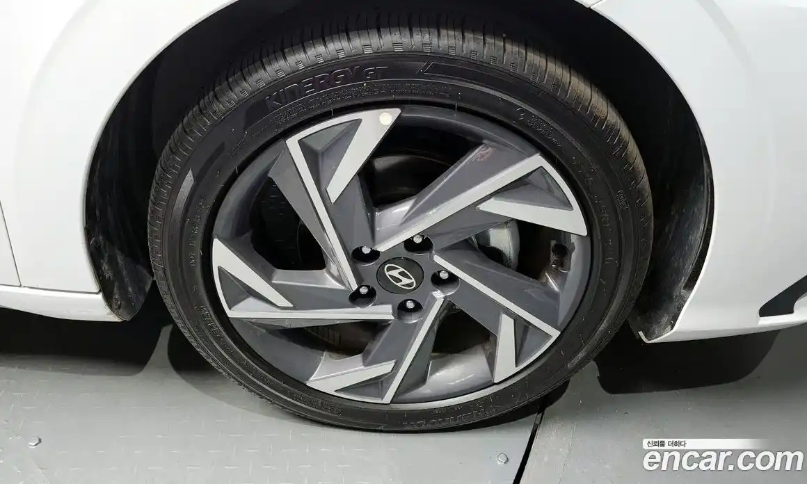 Hyundai Avante 2026 1.6 Автомат в Москве № 129682, фото 5