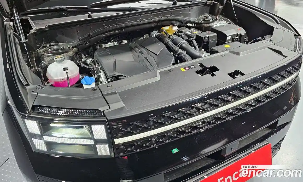 Hyundai Santa Fe 2025 2.5 Автомат в Москве № 129975, фото 13