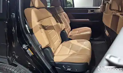 Hyundai Santa Fe 2025 2.5 Автомат в Москве № 129975, миниатюра 2